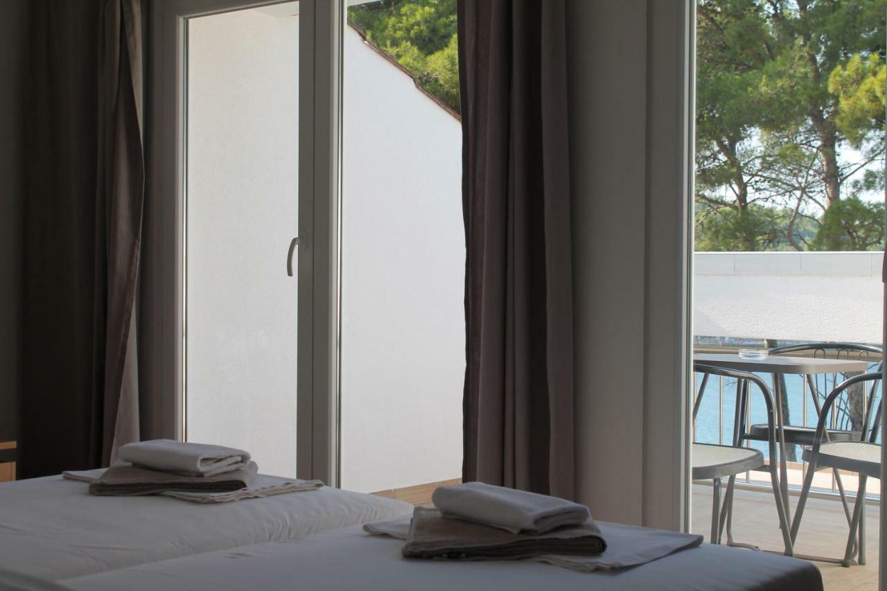 Covahouse Daire Jelsa  Dış mekan fotoğraf