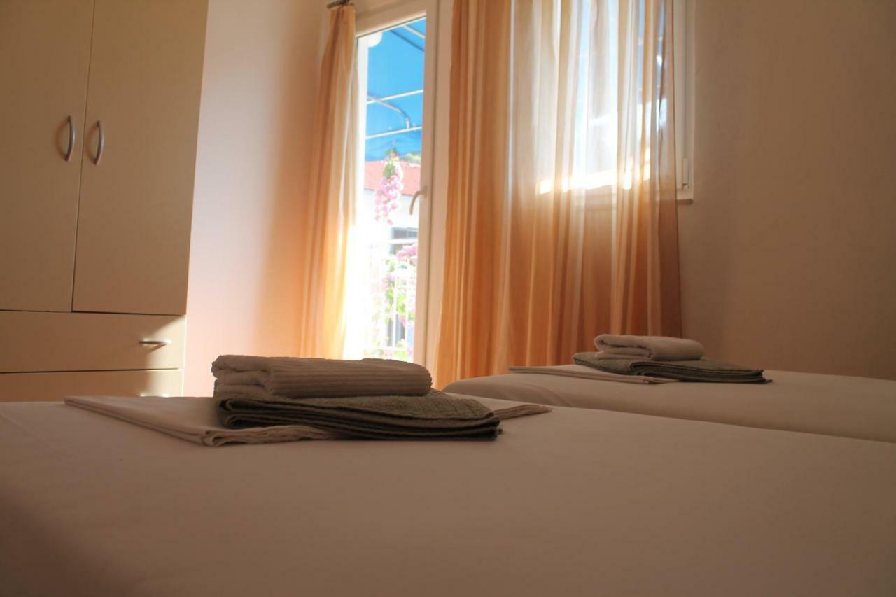 Covahouse Daire Jelsa  Dış mekan fotoğraf