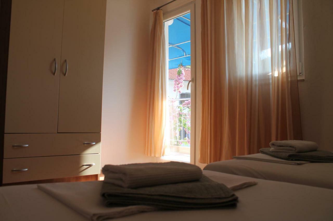 Covahouse Daire Jelsa  Dış mekan fotoğraf