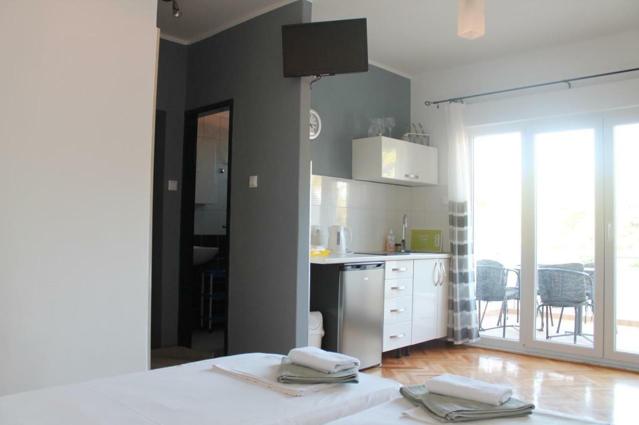 Covahouse Daire Jelsa  Dış mekan fotoğraf