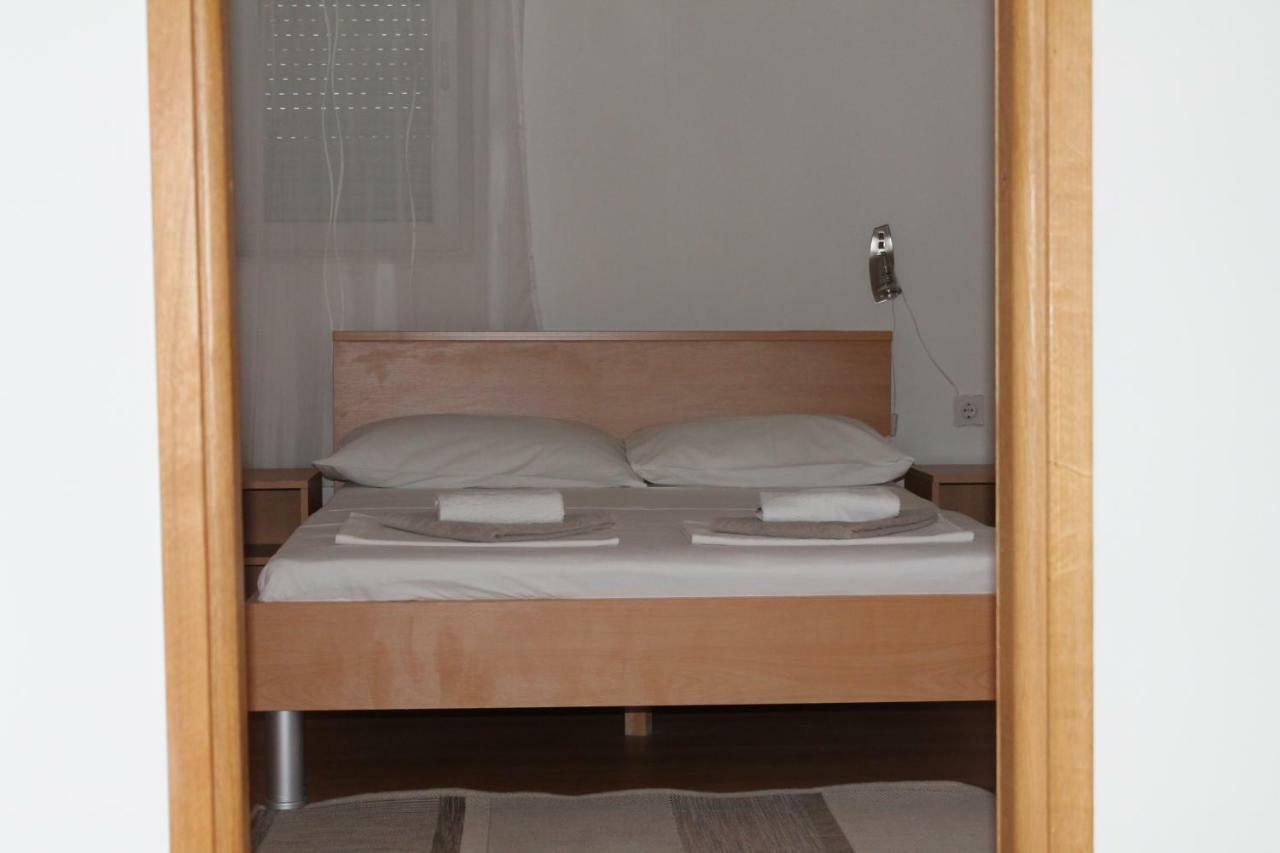 Covahouse Daire Jelsa  Dış mekan fotoğraf