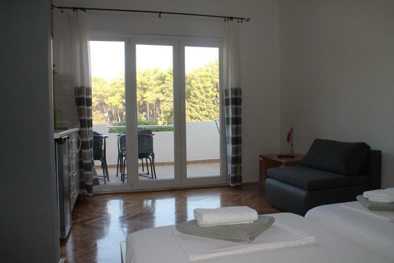 Covahouse Daire Jelsa  Dış mekan fotoğraf